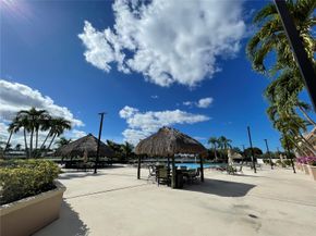 16240 Laurel Drive 101, Weston FL 33326