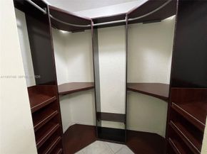 16240 Laurel Drive 101, Weston FL 33326