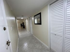 16240 Laurel Drive 101, Weston FL 33326