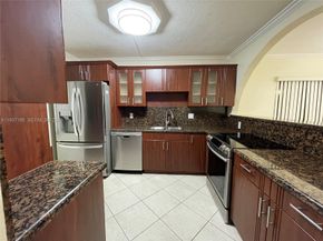 16240 Laurel Drive 101, Weston FL 33326