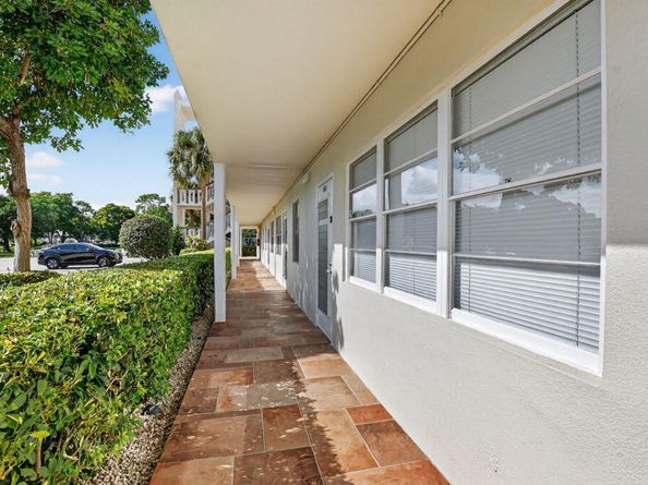 1034 Ashby D 1034, Deerfield Beach FL 33442