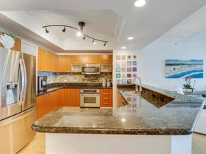 2640 Lake Shore Drive 1508, Riviera Beach FL 33404