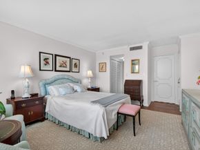 227 Australian Avenue 2c, Palm Beach FL 33480
