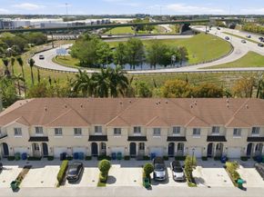 21482 NW 14th Court 21482, Miami Gardens FL 33169