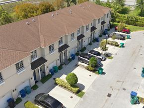 21482 NW 14th Court 21482, Miami Gardens FL 33169