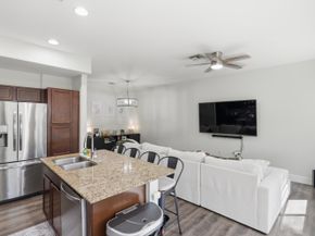 21482 NW 14th Court 21482, Miami Gardens FL 33169