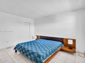 714 NE 10th Street 307, Hallandale Beach FL 33009