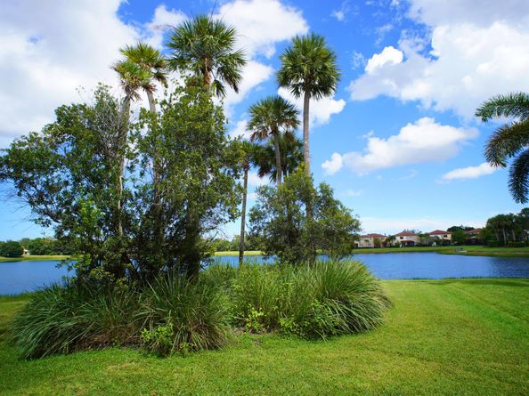 2132 Foxtail View Court, West Palm Beach FL 33411