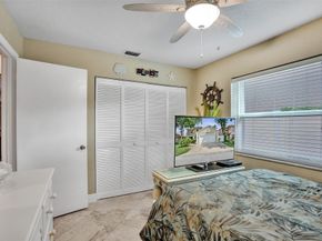 4739 NW 3rd Ct, Deerfield Beach FL 33442