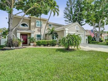 4739 NW 3rd Ct