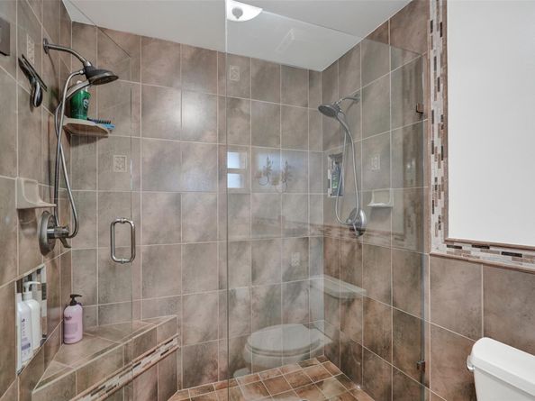 4739 NW 3rd Ct, Deerfield Beach FL 33442