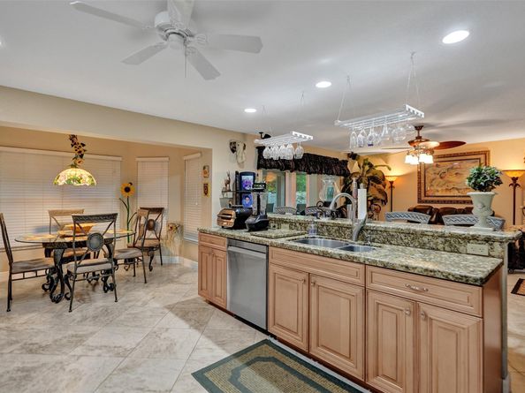 4739 NW 3rd Ct, Deerfield Beach FL 33442