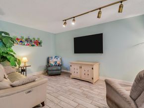 128 Sherwood Circle 13b, Jupiter FL 33458