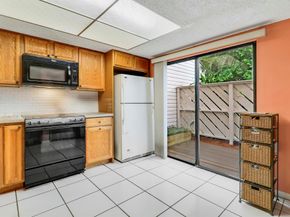 128 Sherwood Circle 13b, Jupiter FL 33458