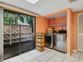 128 Sherwood Circle 13b, Jupiter FL 33458