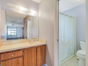 128 Sherwood Circle 13b, Jupiter FL 33458