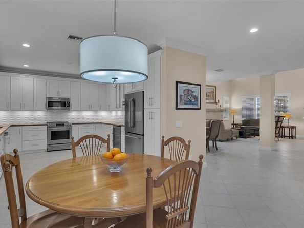 3706 Vista Way, Weston FL 33331