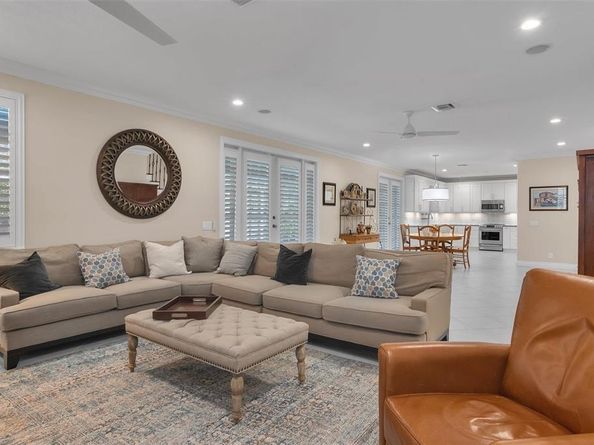 3706 Vista Way, Weston FL 33331