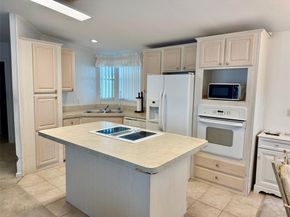 2080 SW 85th Ave, Davie FL 33324