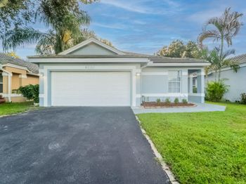 9220 Arborwood Cir