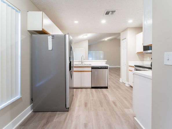 9220 Arborwood Cir, Davie FL 33328