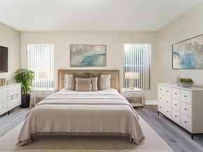 9220 Arborwood Cir, Davie FL 33328