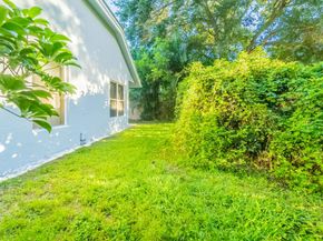 9220 Arborwood Cir, Davie FL 33328