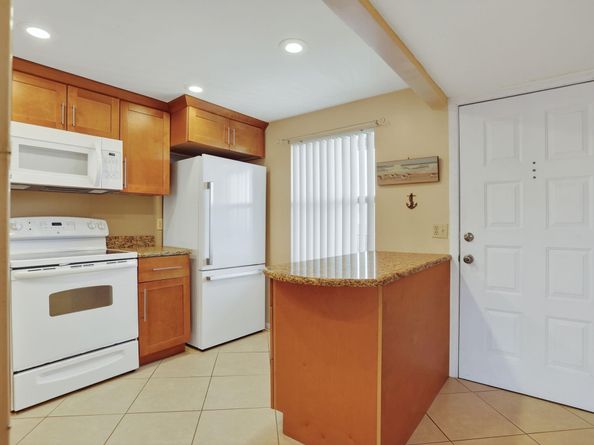 777 S Federal Hwy 403N, Pompano Beach FL 33062