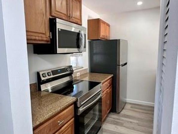 927 Twin Lakes J3, Coral Springs FL 33071