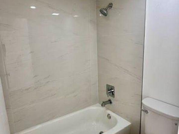 927 Twin Lakes J3, Coral Springs FL 33071