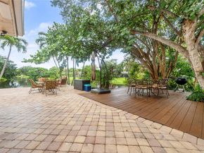 10111 Vestal Ct, Coral Springs FL 33071