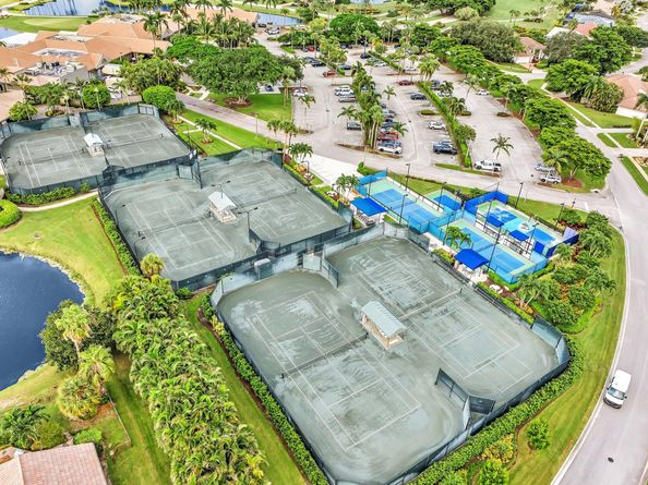 10122 Spyglass Way, Boca Raton FL 33498