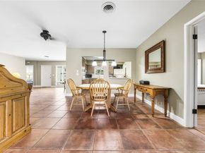 1711 NE 40th Ct, Oakland Park FL 33334