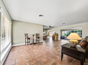 1711 NE 40th Ct, Oakland Park FL 33334
