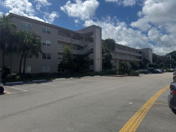 3302 Aruba Way M1, Coconut Creek FL 33066