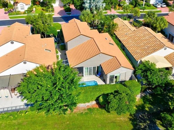 7184 Via Palomar, Boca Raton FL 33433