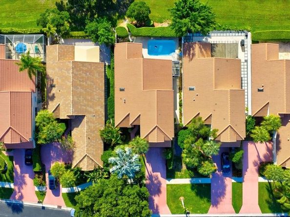 7184 Via Palomar, Boca Raton FL 33433