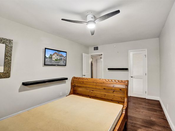 101 E Mcnab Rd 407, Pompano Beach FL 33060