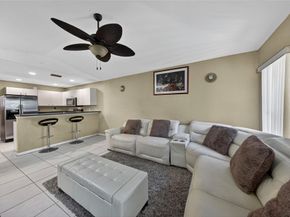 85 Citrus Park Ln, Boynton Beach FL 33436