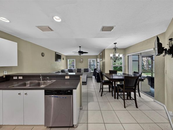85 Citrus Park Ln, Boynton Beach FL 33436