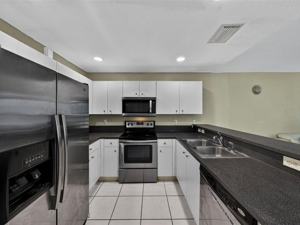 85 Citrus Park Ln, Boynton Beach FL 33436