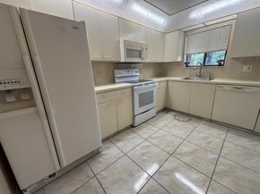 4820 Lucerne Lakes Boulevard W 107, Greenacres FL 33467