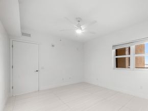 2650 Lake Shore Drive 1005, Riviera Beach FL 33404