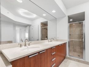 2650 Lake Shore Drive 1005, Riviera Beach FL 33404