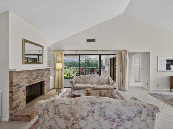 17001 Freshwind Circle, Jupiter FL 33477