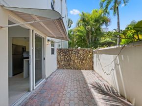 609 NE 13th Avenue 102, Fort Lauderdale FL 33304