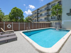 609 NE 13th Avenue 102, Fort Lauderdale FL 33304