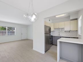 609 NE 13th Avenue 102, Fort Lauderdale FL 33304