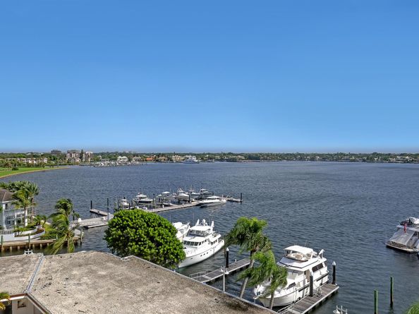 1208 Marine Way W 501, North Palm Beach FL 33408