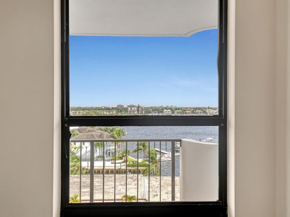 1208 Marine Way W 501, North Palm Beach FL 33408